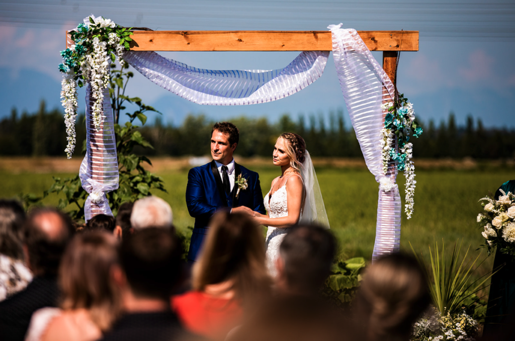 Vancouver wedding ceremony with officiant