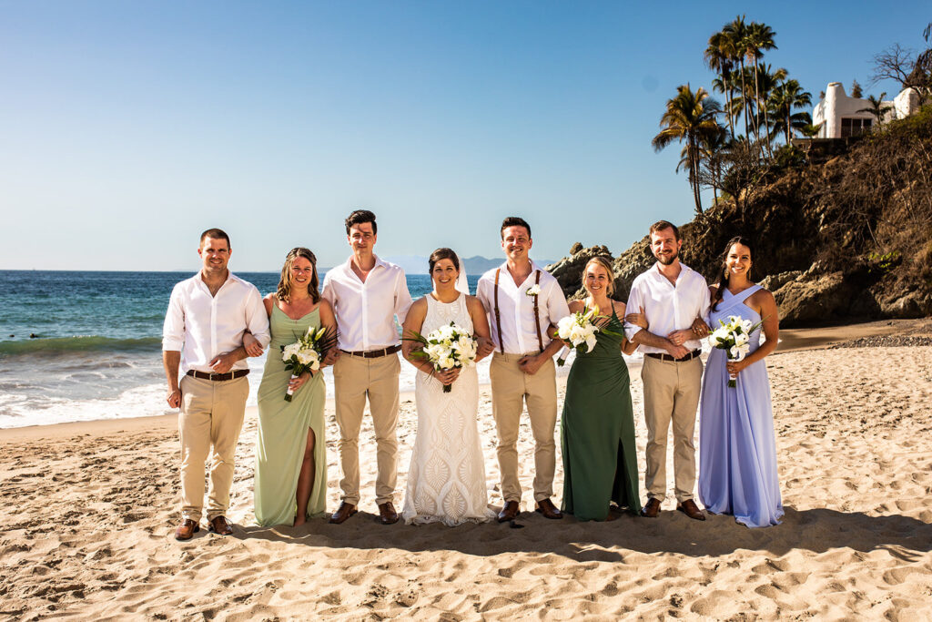 Mexico Beach Wedding with group photo