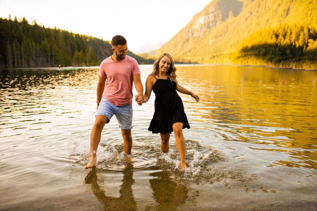 Buntzen Lake couples photoshoot