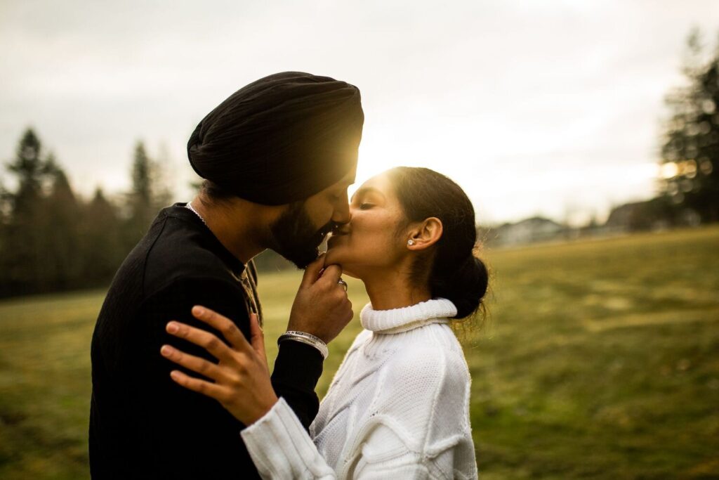 Campbell Valley Park engagement photos