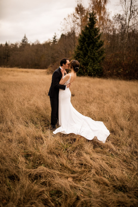 Wedding portrait session in Campbell Valley Park