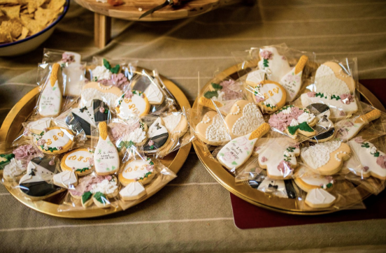 Wedding Cookies by Mocookies Maureen
