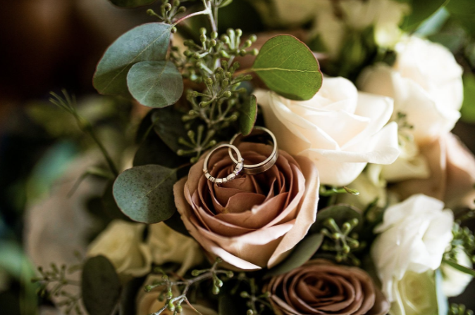 Tips for your getting ready photos - have your wedding florals set aside for photos